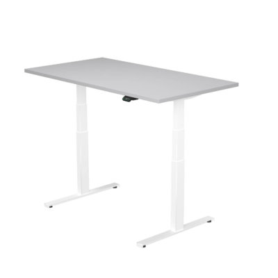 Ein höhenverstellbarer Schreibtisch mit weißem Gestell und einer grauen Tischplatte in schlichtem Design.